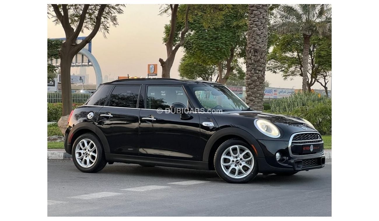 Mini Cooper S MINI COOPER S 2017 FULL OPTION IN PERFECT CONDITION