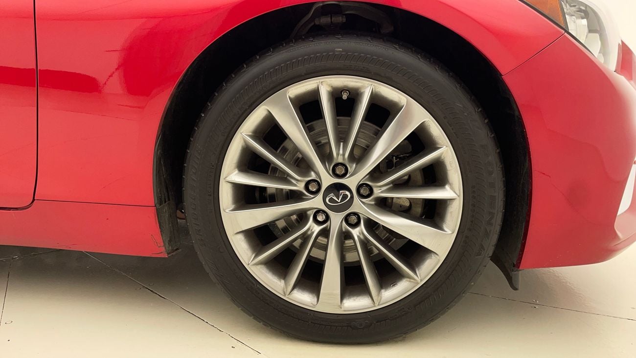 إنفينيتي Q50 LUXE 3 | بدون دفعة مقدمة | اختبار القيادة في المنزل