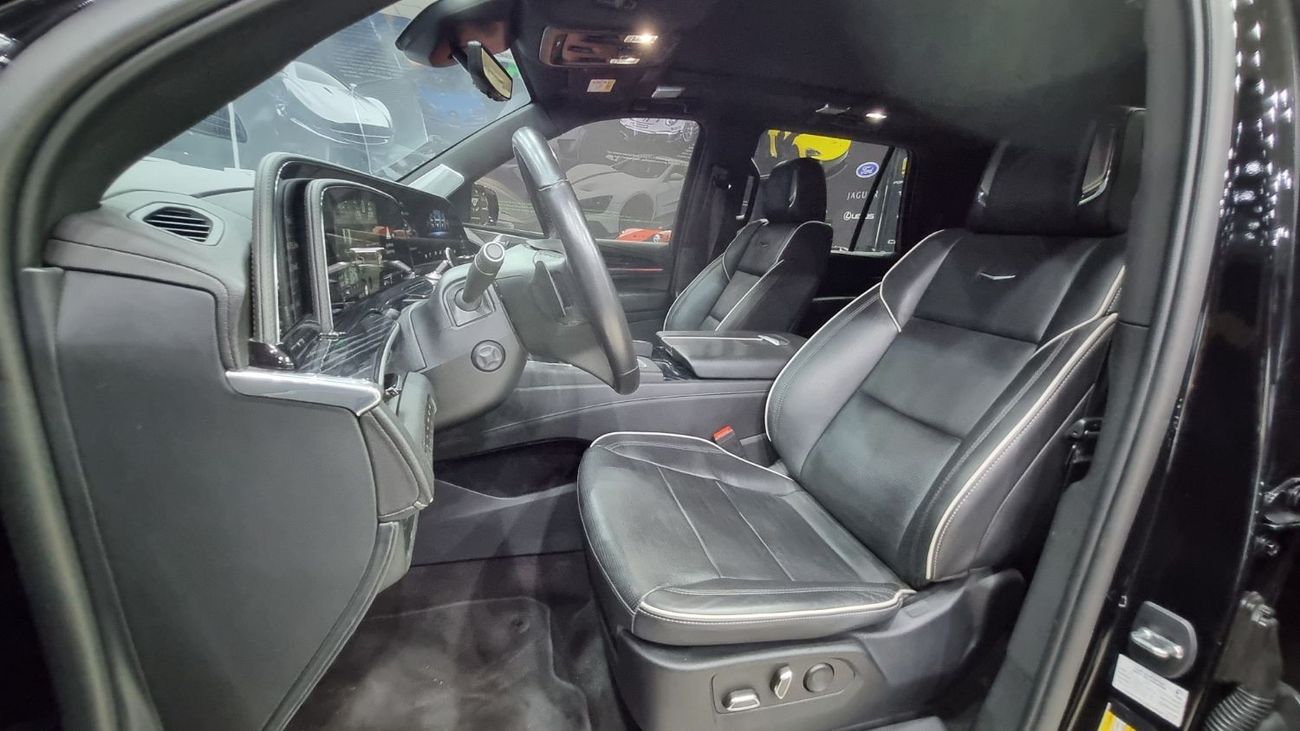 Cadillac Escalade Luxury CADILLAC ESCALADE GCC 2022 WITH 64K KM IN PERFECT CONDITION FOR 319K AED