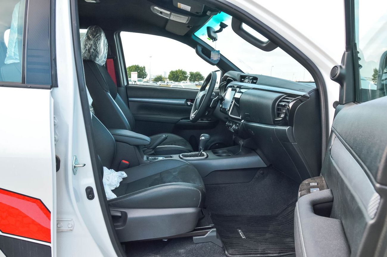 تويوتا هيلوكس GR Sport 4.0L TOYOTA HILUX GR RALLY 4.0L 4WD PETROL PICKUP 2025