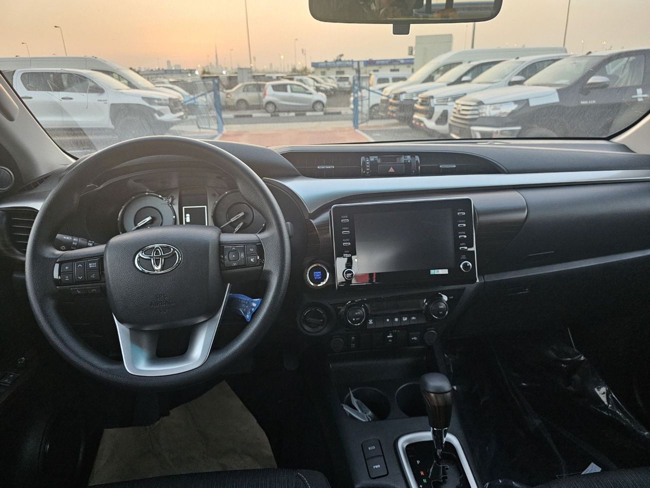 تويوتا هيلوكس TOYOTA HILUX 4.0 FENDER BLACK 2025