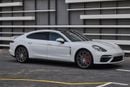 Porsche Panamera Turbo 4.0L AWD