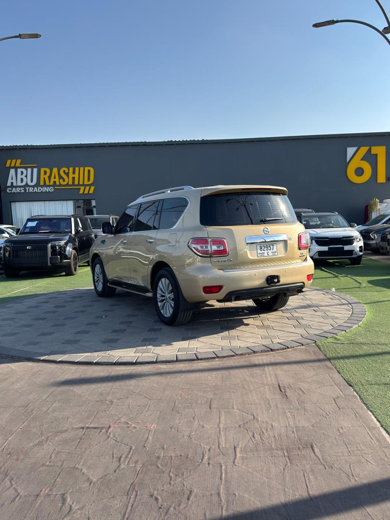 نيسان باترول LE Titanium Chrome 5.6L