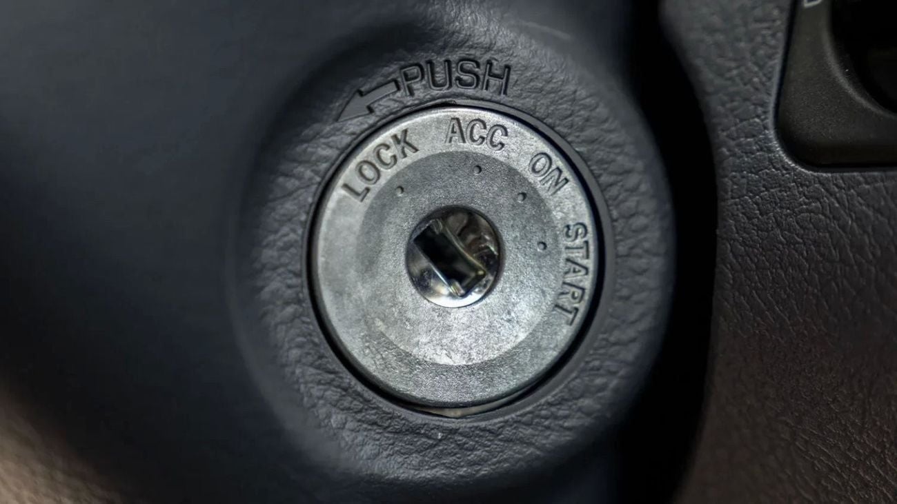 تويوتا لاند كروزر بيك آب Toyota Land Cruiser Pickup LC79 4.2L Diesel 2025