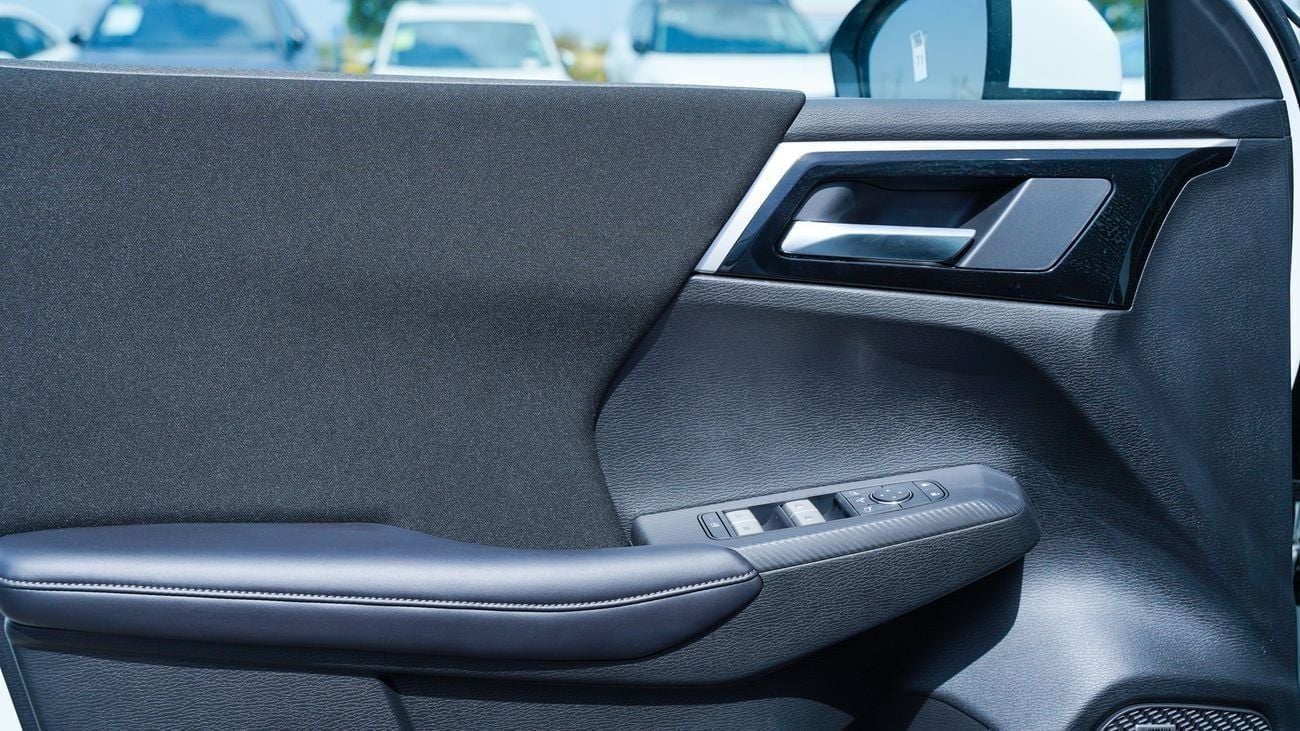 Mitsubishi Outlander GLX MIDLINE Brand New 2026 Mitsubishi Outlander Medium Line (G10) 2.5L | 7-Seater SUV | GCC Specific