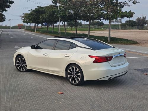 Nissan Maxima SR