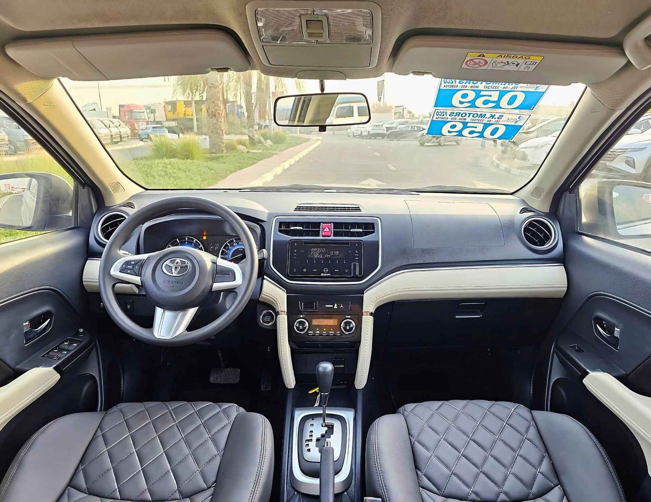 Toyota Rush EX GCC/ 7 SEATS/ RIMS/ LEATHER / PUSH START/ LOW MILEAGE/ 744 MONTHLY/ LOT# 42890