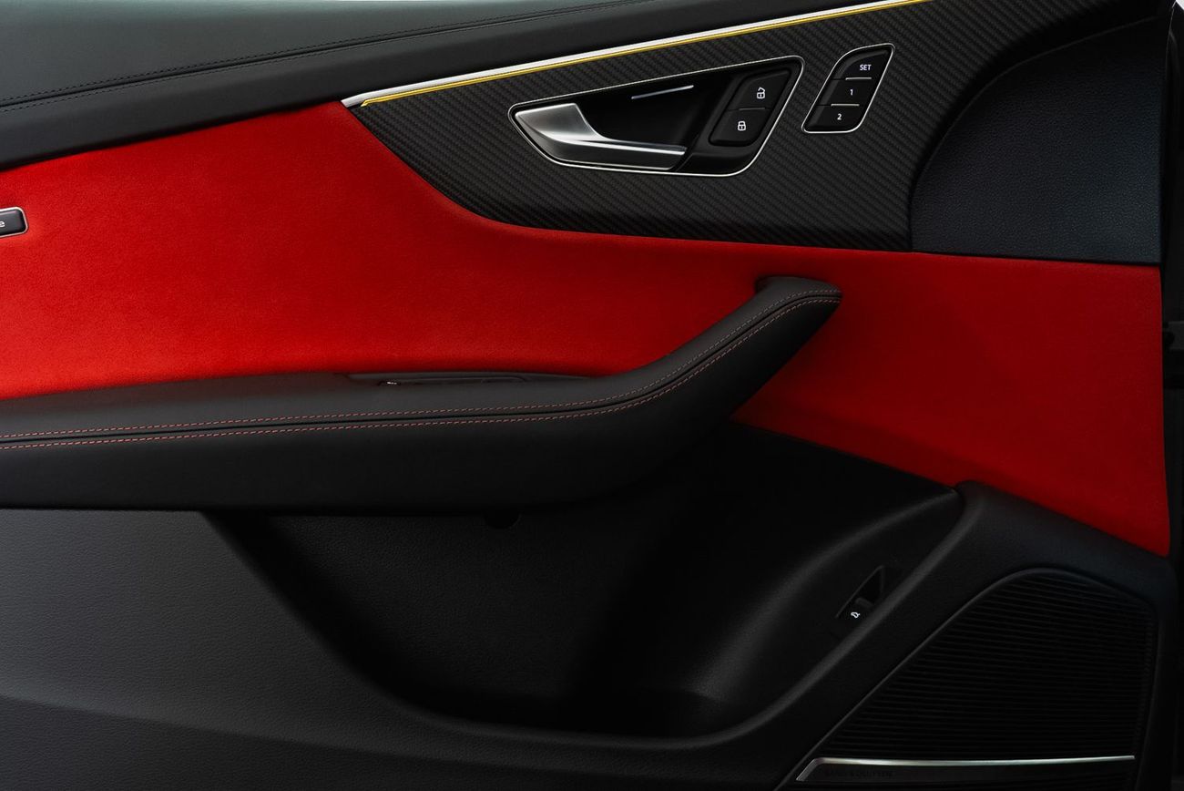 Audi RS Q8 TFSI quattro 4.0L