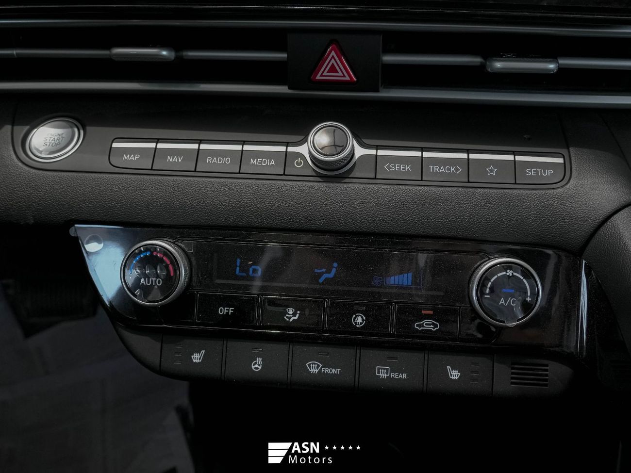 Hyundai Elantra Premium