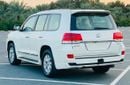 تويوتا لاند كروزر Toyota Land Cruiser 2017 LHD v8 full options