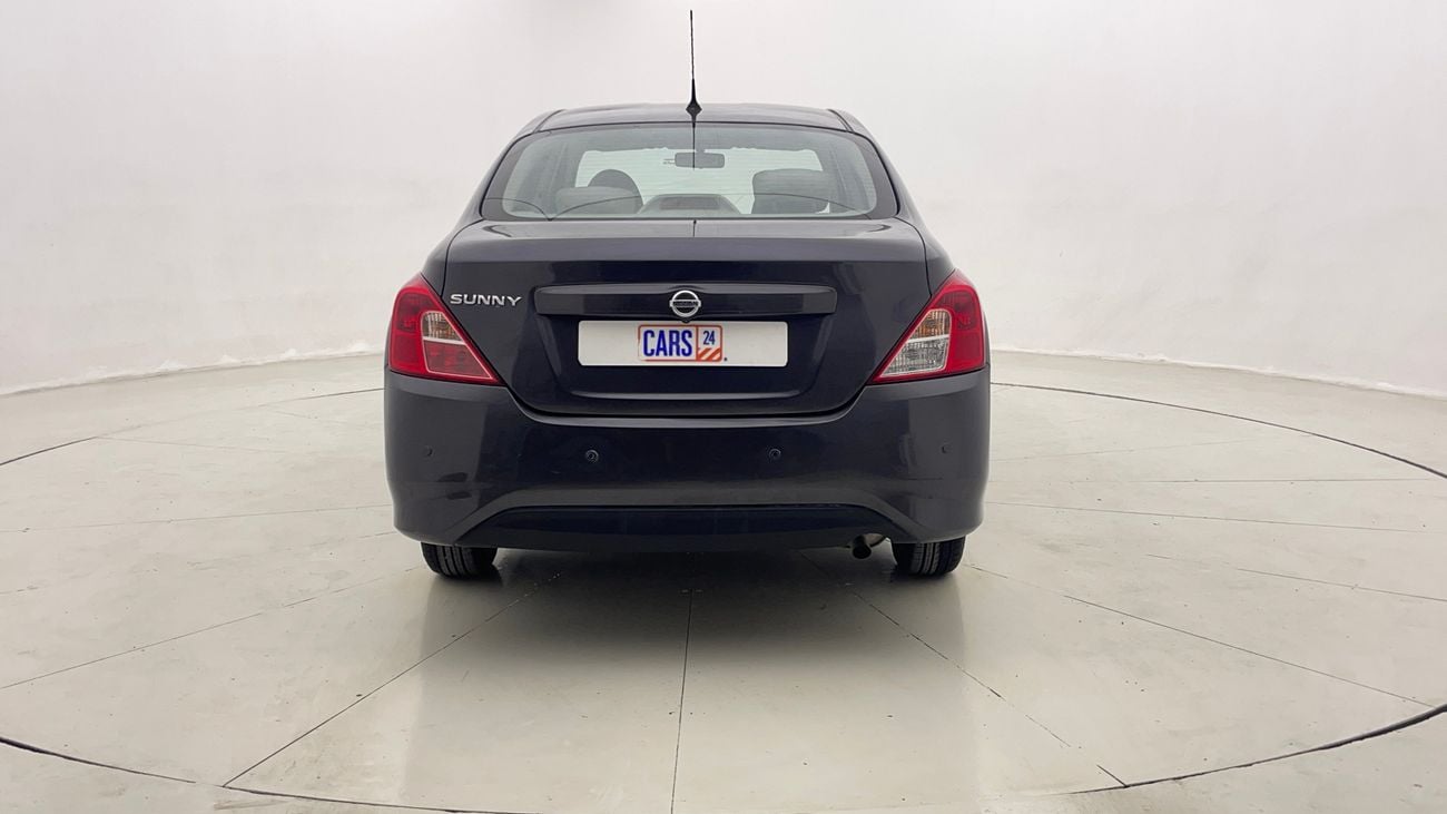 نيسان صني SV 1.5 | بدون دفعة مقدمة | اختبار القيادة في المنزل