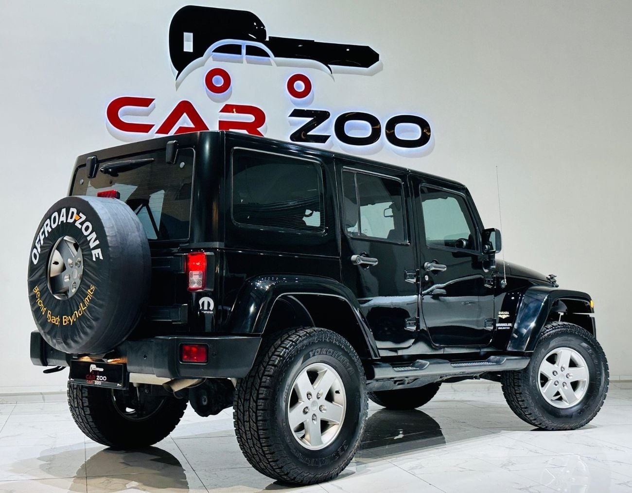 Jeep Wrangler Unlimited Sahara 3.6L A/T