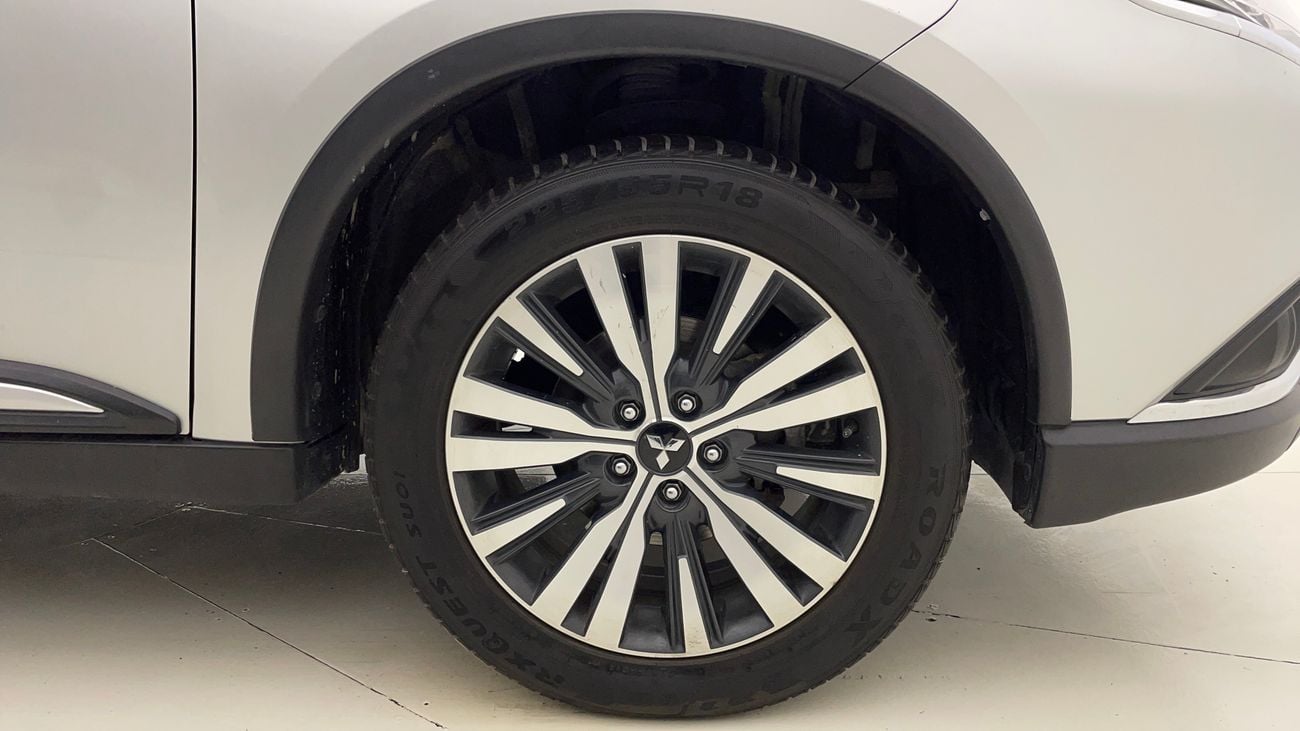 ميتسوبيشي آوتلاندر GLX MID LINE 2.4 | بدون دفعة مقدمة | اختبار القيادة في المنزل