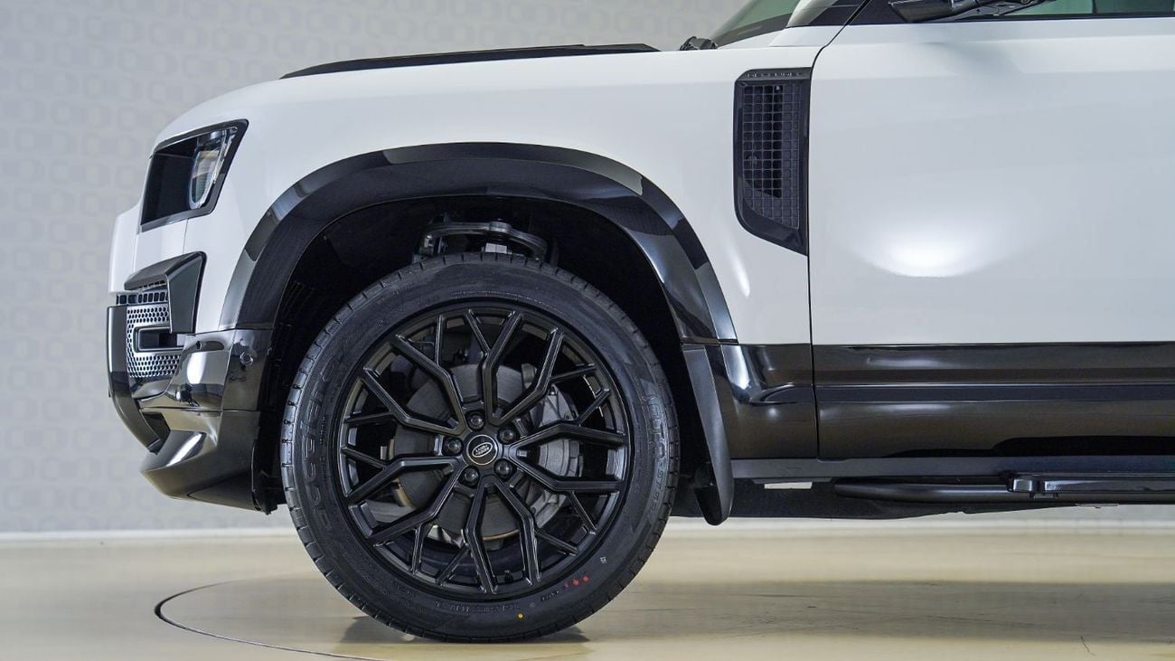 لاند روفر ديفندر P400 110 S 3.0L (5 Seater)