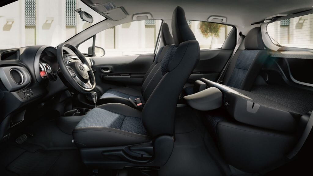 Toyota Vitz interior - Seats