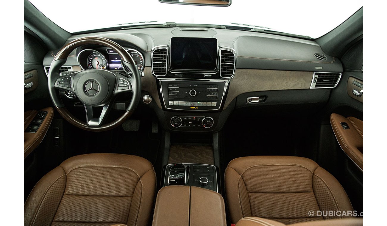 Mercedes-Benz GLS 500 AMG MANAGER SPECIAL  **SPECIAL CLEARANCE PRICE** WAS AED310,000 NOW AED249,000