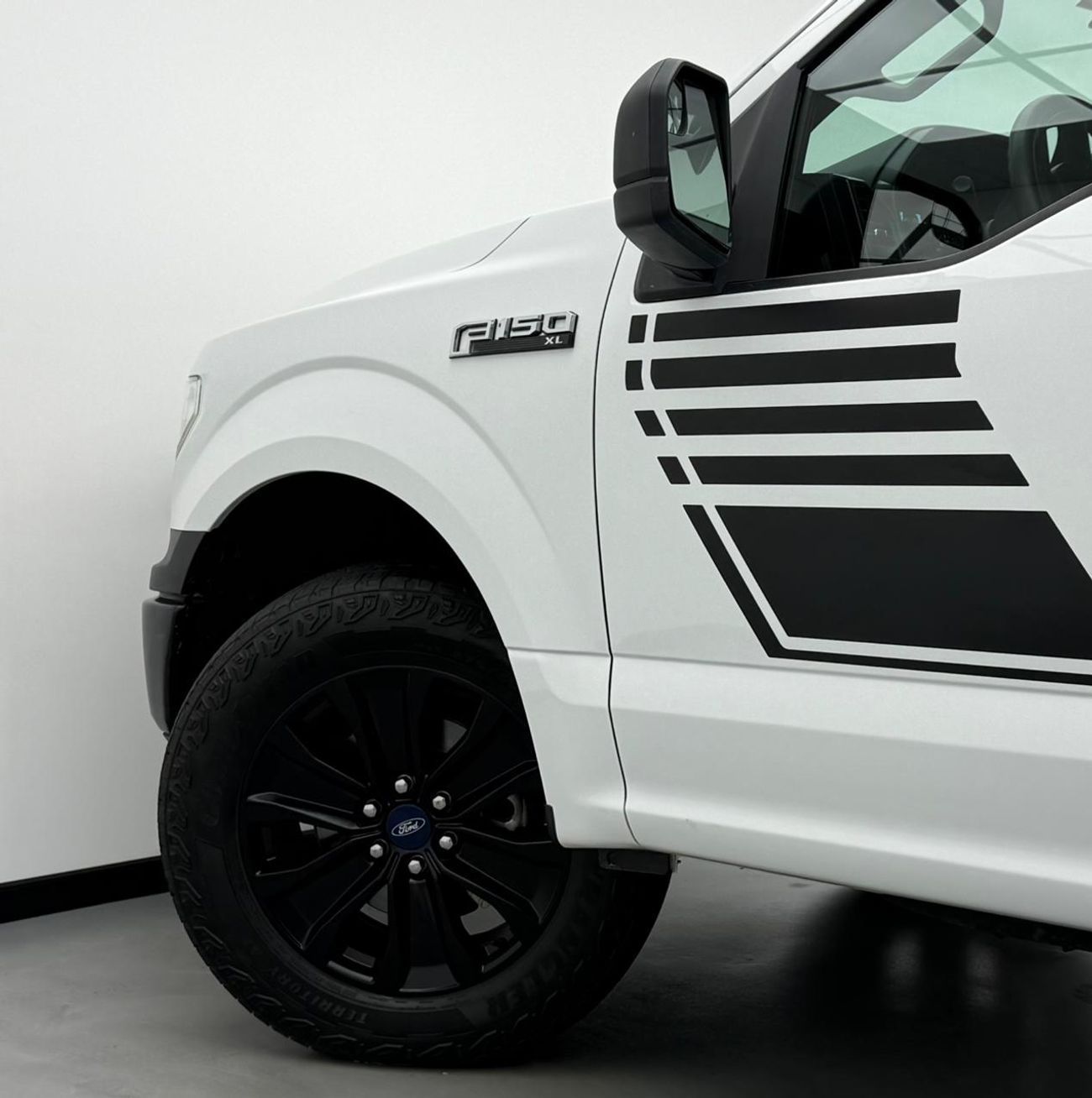 Ford F-150 XLT 2020 Ford F-150, June/2026 Ford Warranty, Ford Full Service History, GCC.