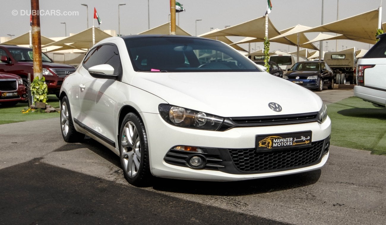 Volkswagen Scirocco 2.0 TSI - PERFECT CONDITION - GCC