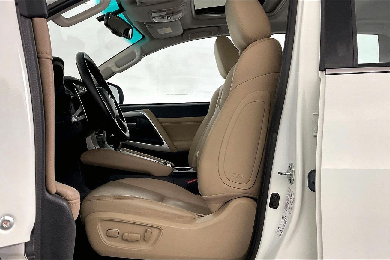 ميتسوبيشي مونتيرو سبورت GLS Premium | National Day Celebration | شامل الضمان | 0 ﺪﻔﻋﺓ ﺃﻮﻟﻯ