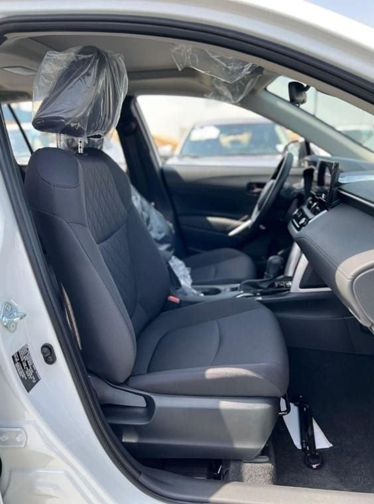 Toyota Corolla Cross 1.8L GLI (HEV) 2.0 L GLI (HEV)