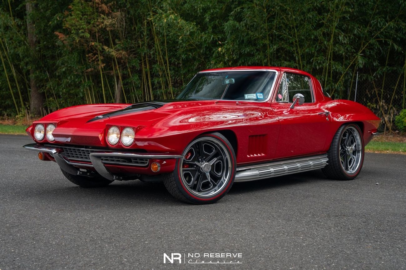 شيفروليه كورفت ZZ502 6 Speed Widebody Restomod