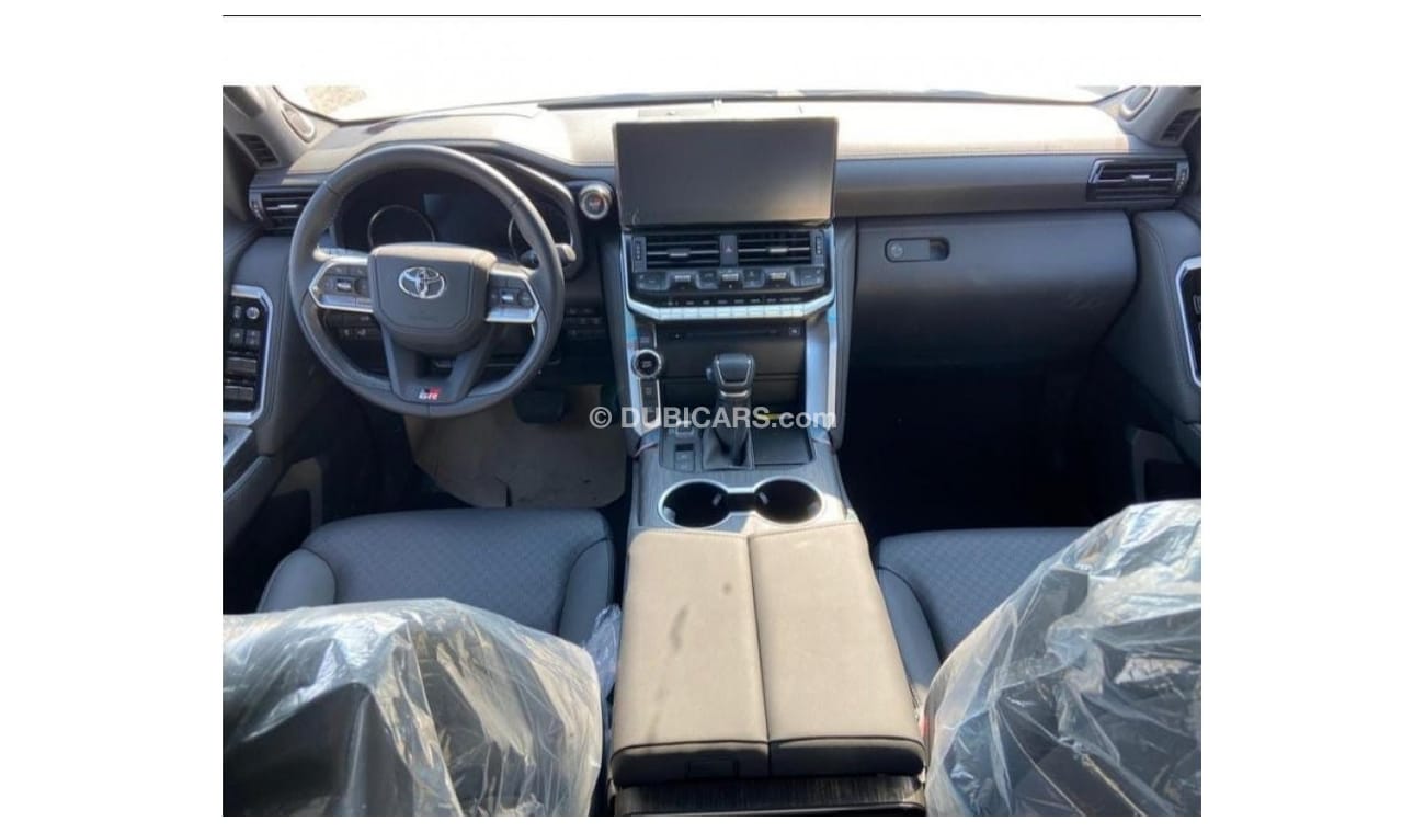 Toyota Land Cruiser GR-S LC300 3.3L GR SPORT DSL 2022