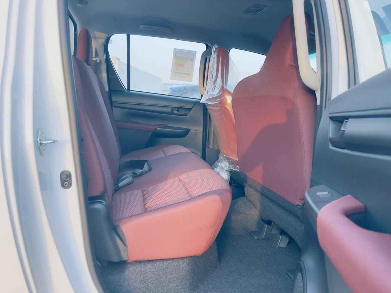 تويوتا هيلوكس GL 2.4L Double Cab Utility