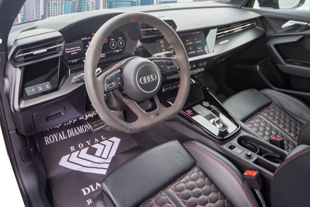 Audi RS3 TFSI quattro 2.5L Sportback  | Audi Warranty+Service