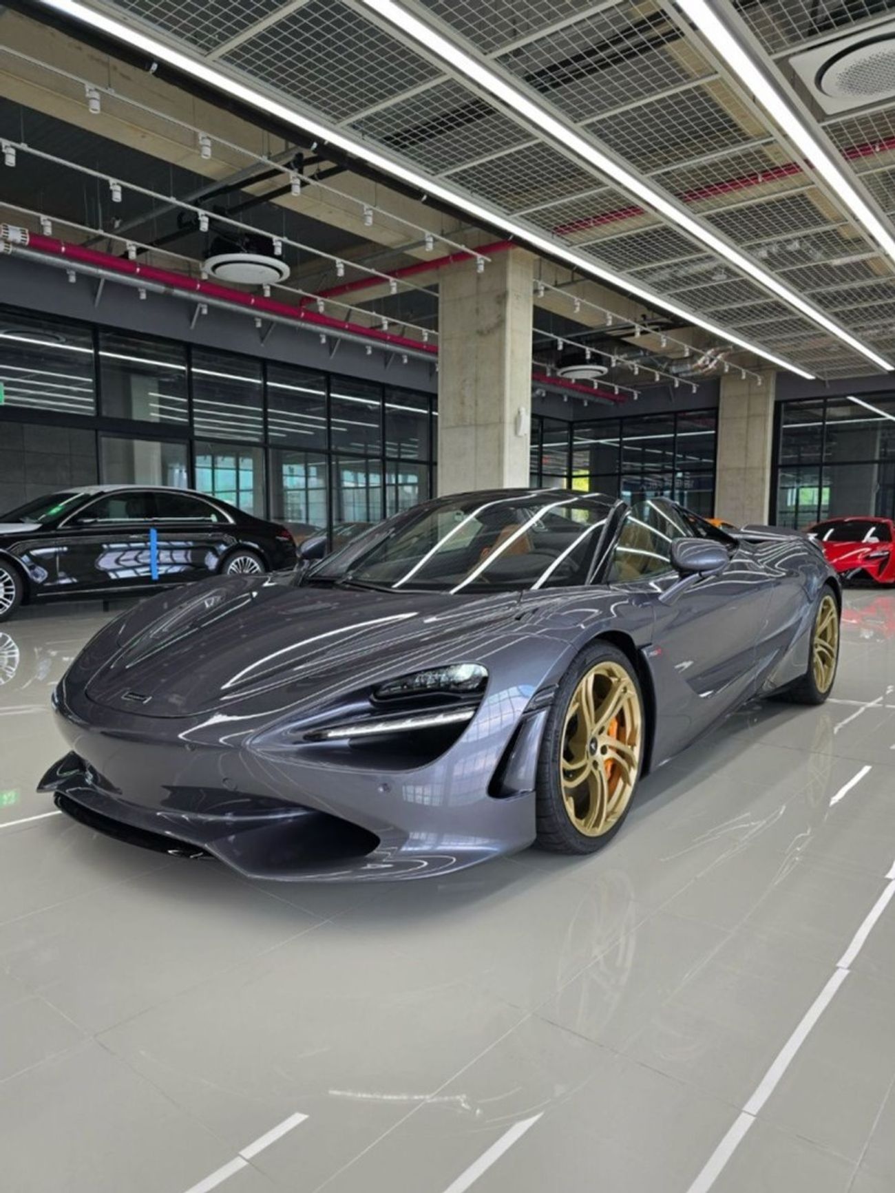 مكلارين 750S سبايدر Brand New McLaren 750S Spider