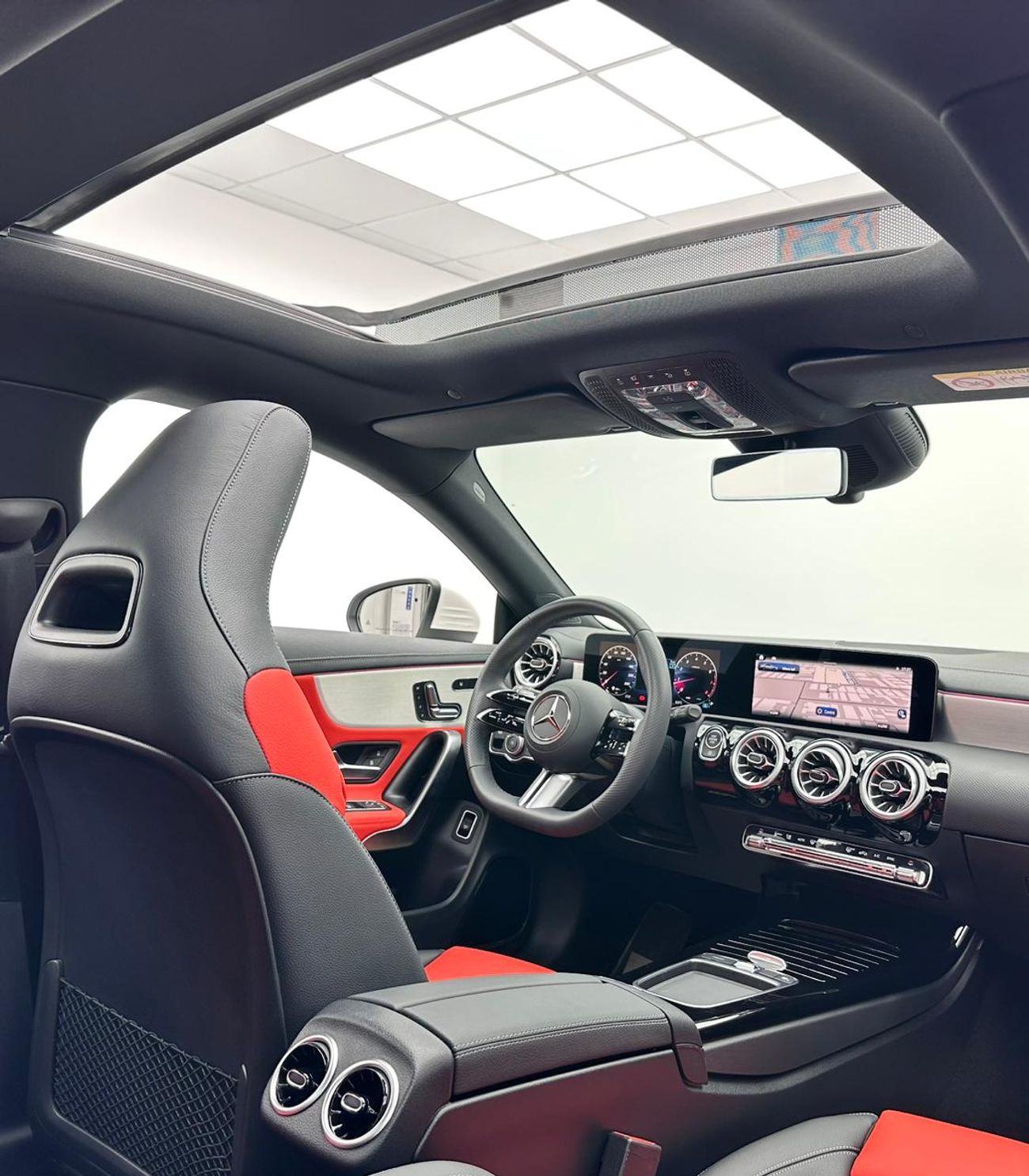 مرسيدس بنز CLA 250 2025 Mercedes-Benz CLA 250, 5 Year Mercedes Warranty + Service Contract, Excellent Condition, GCC