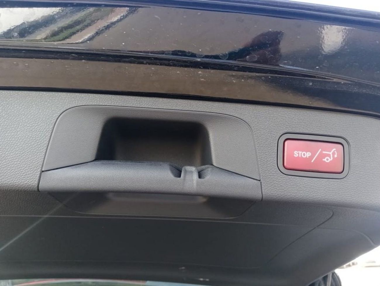 Mercedes-Benz EQC 350 MERCEDES BENZ EQC 350 ELECTRIC 2022MY EXPORT & LOCAL