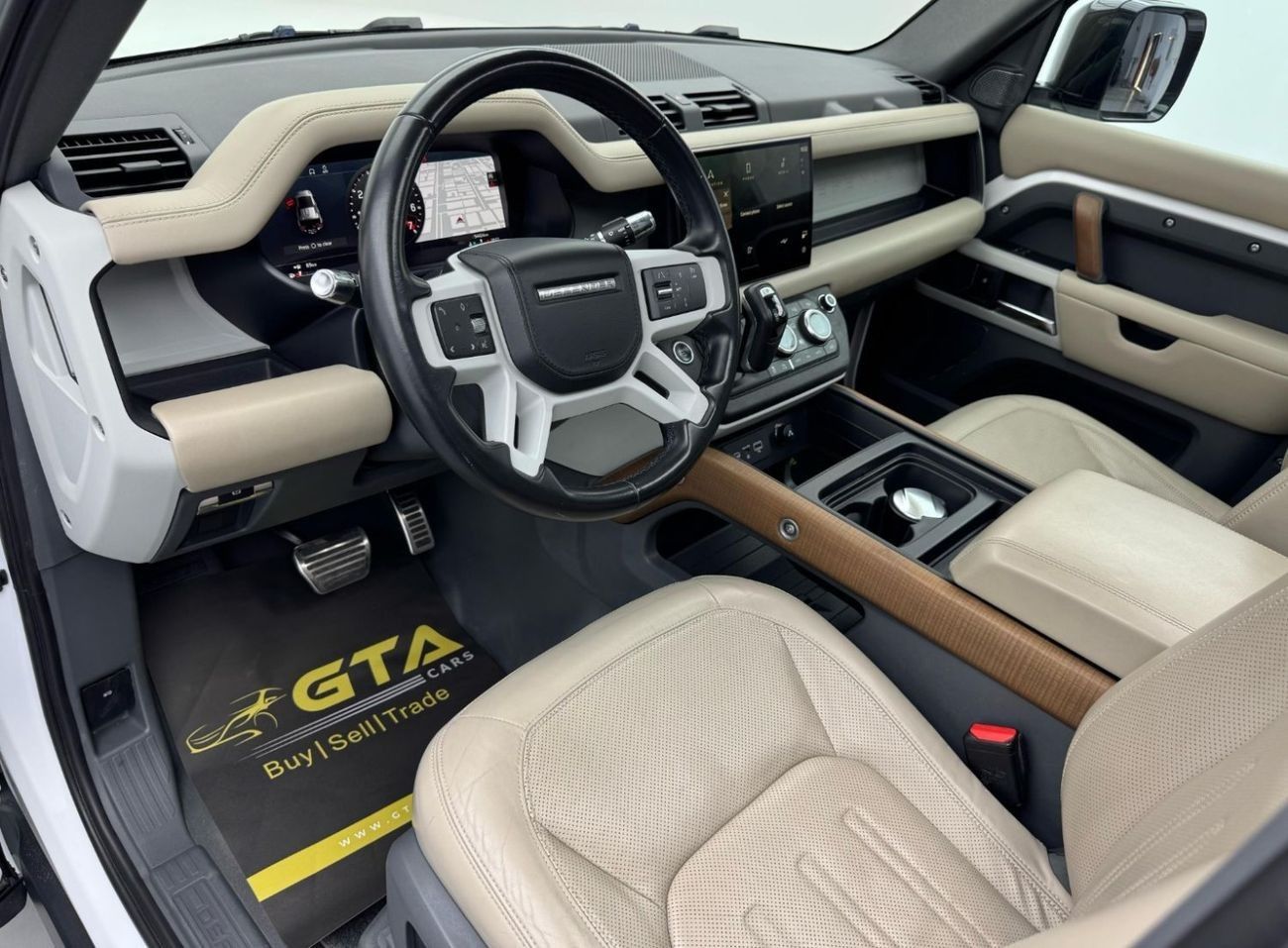 Land Rover Defender 110 HSE P400 3.0L