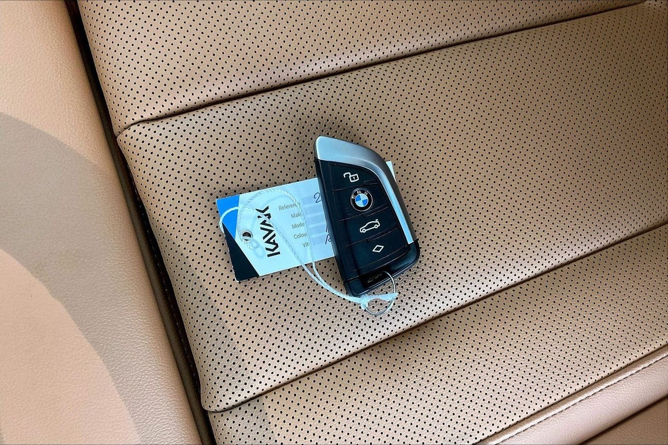 بي أم دبليو X4 xDrive 30i M Sport | National Day Celebration | شامل الضمان | 0 ﺪﻔﻋﺓ ﺃﻮﻟﻯ