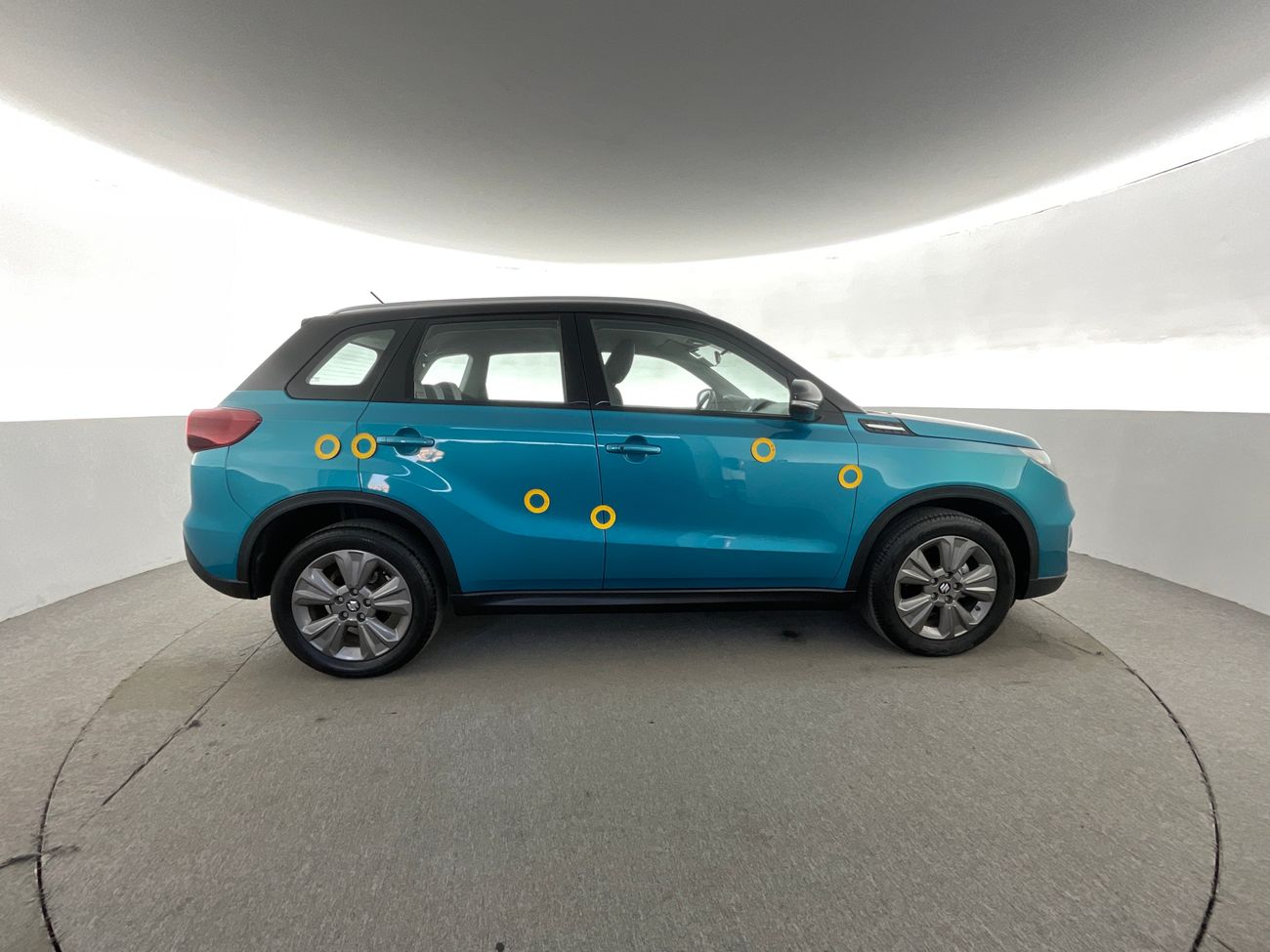 سوزوكي فيتارا GLX | National Day Celebration | شامل الضمان | 0 ﺪﻔﻋﺓ ﺃﻮﻟﻯ