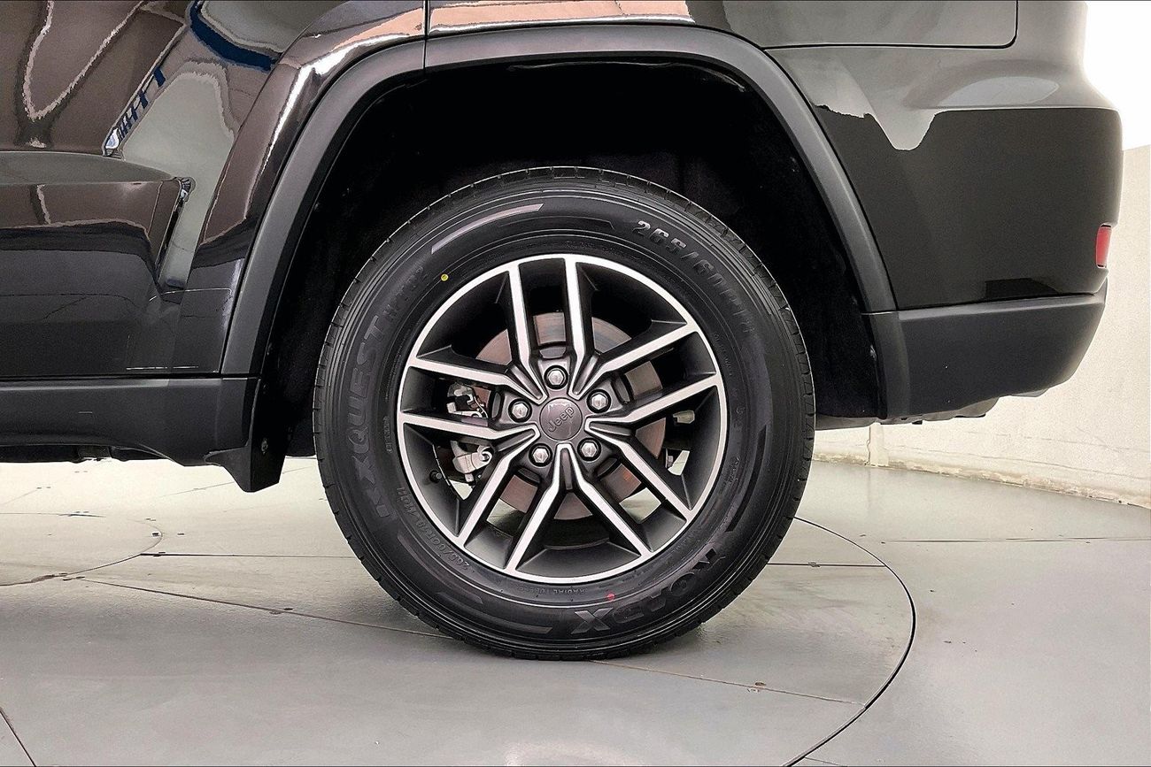 RAM 1500 Limited Crew Cab| 1 year free warranty | Exclusive Eid offer