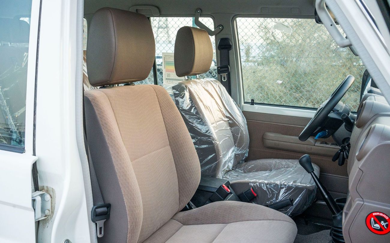 تويوتا لاند كروزر 70 2025 Toyota LC76 2.8L Diesel MT