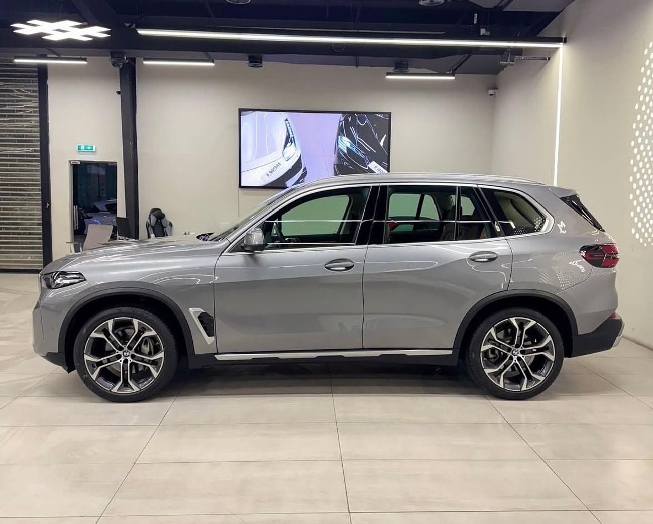BMW X5 XDRIVE40i EXCLUSIVE M SPORT PACKAGE