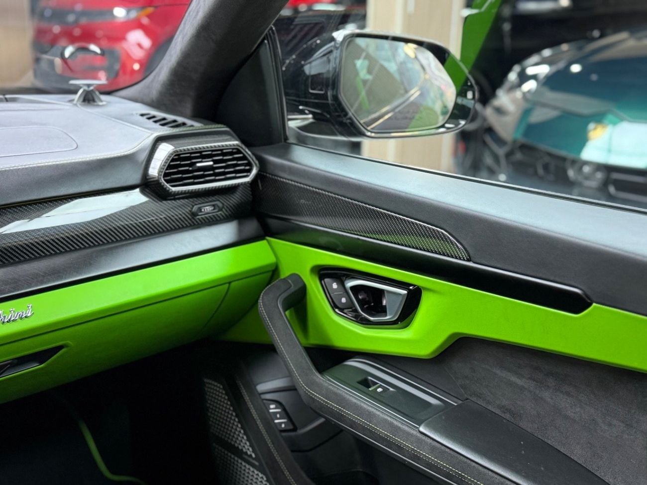 لامبورغيني اوروس S 4.0T V8