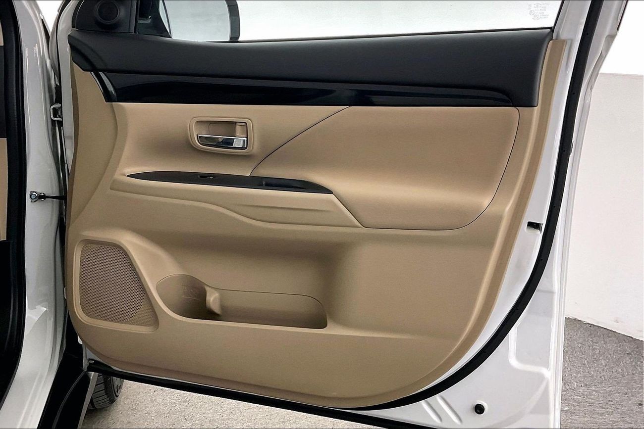 Mitsubishi Outlander GLX Midline | National Day Celebration | Guaranteed Warranty | 0 Down Payment