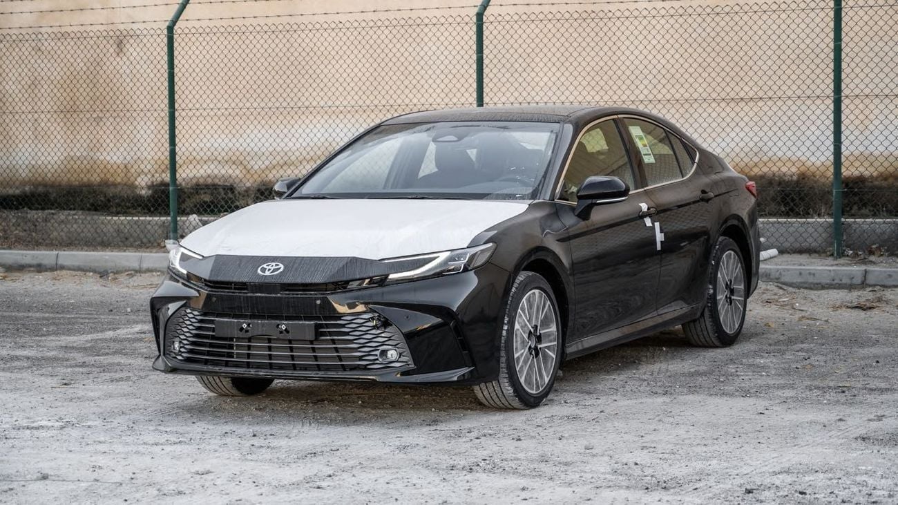 Toyota Camry CAMRY 2.5 GLE (NEUTRAL BLACK INSIDE BLACK) 2026