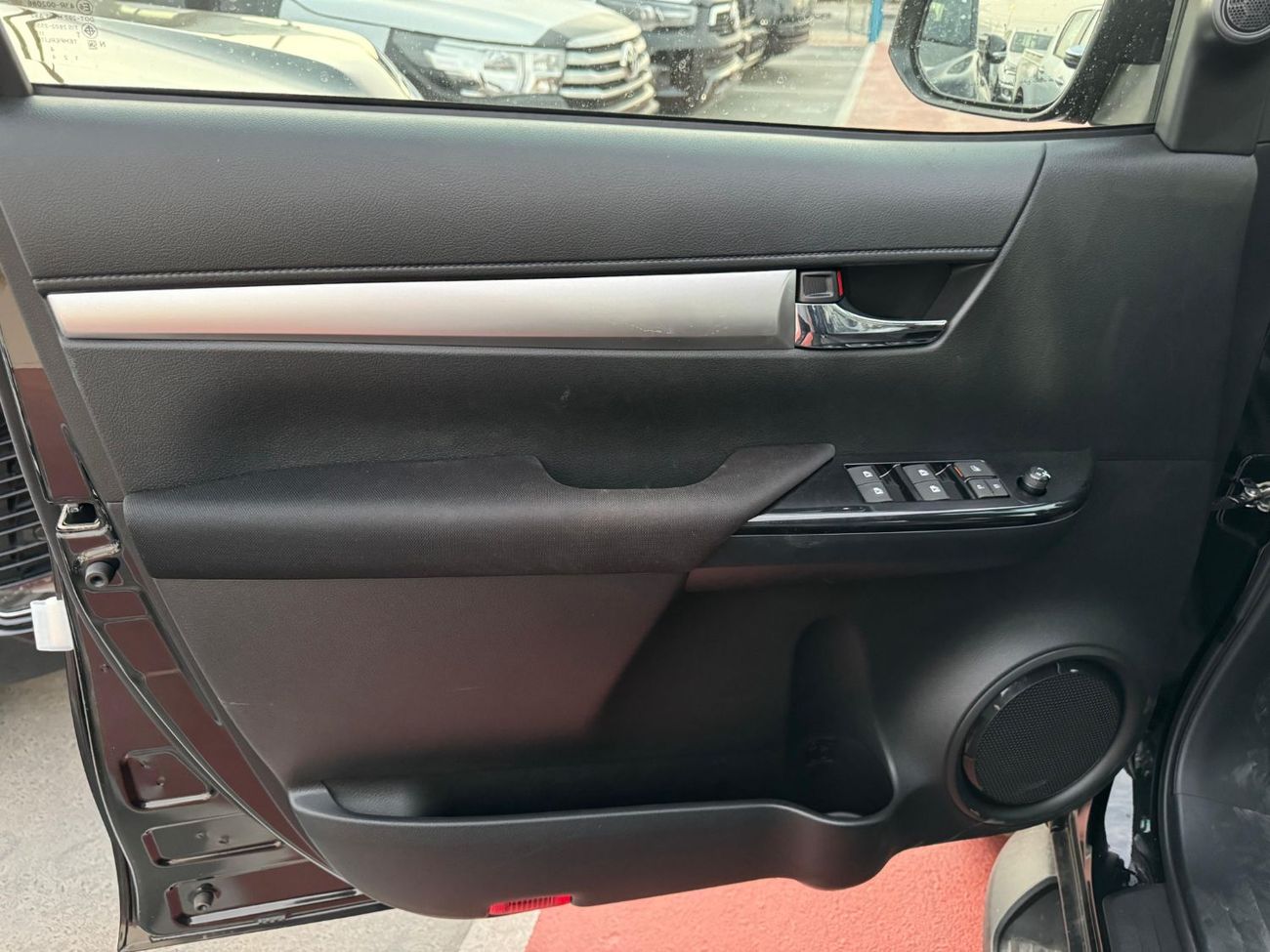 Toyota Hilux TOYOTA HILUX SR5 4.0L 2026