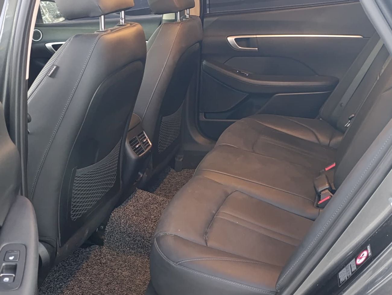 Hyundai Sonata SEL (NON GCC)
