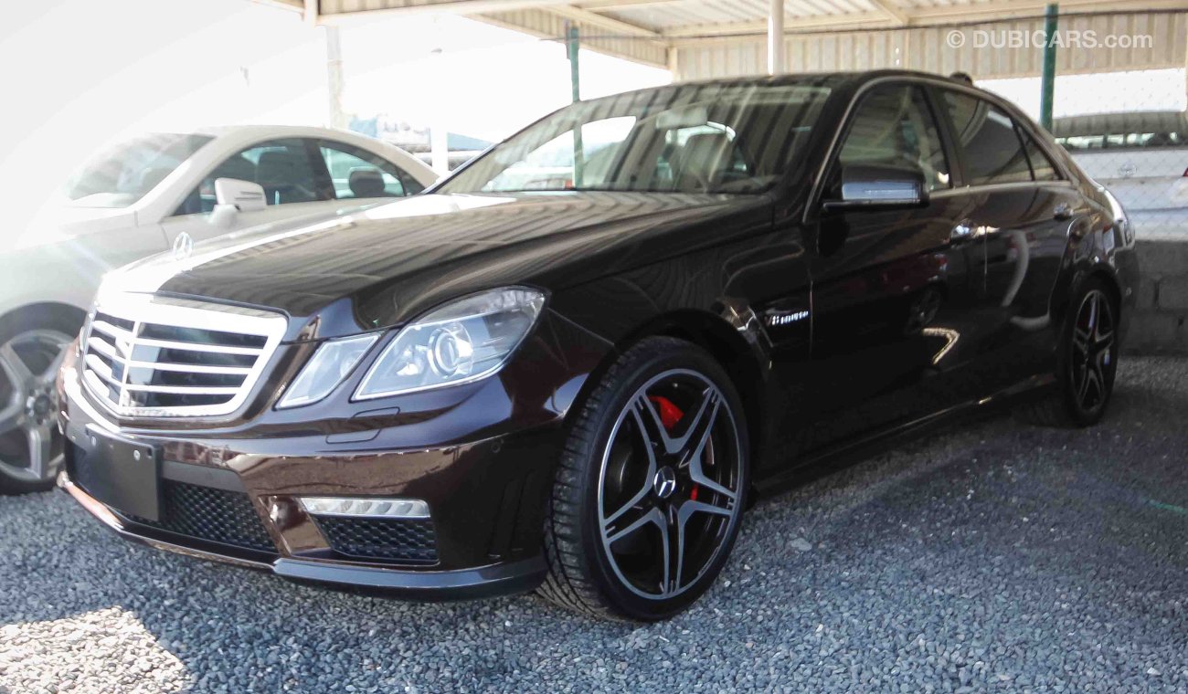 Mercedes-Benz E 63 AMG