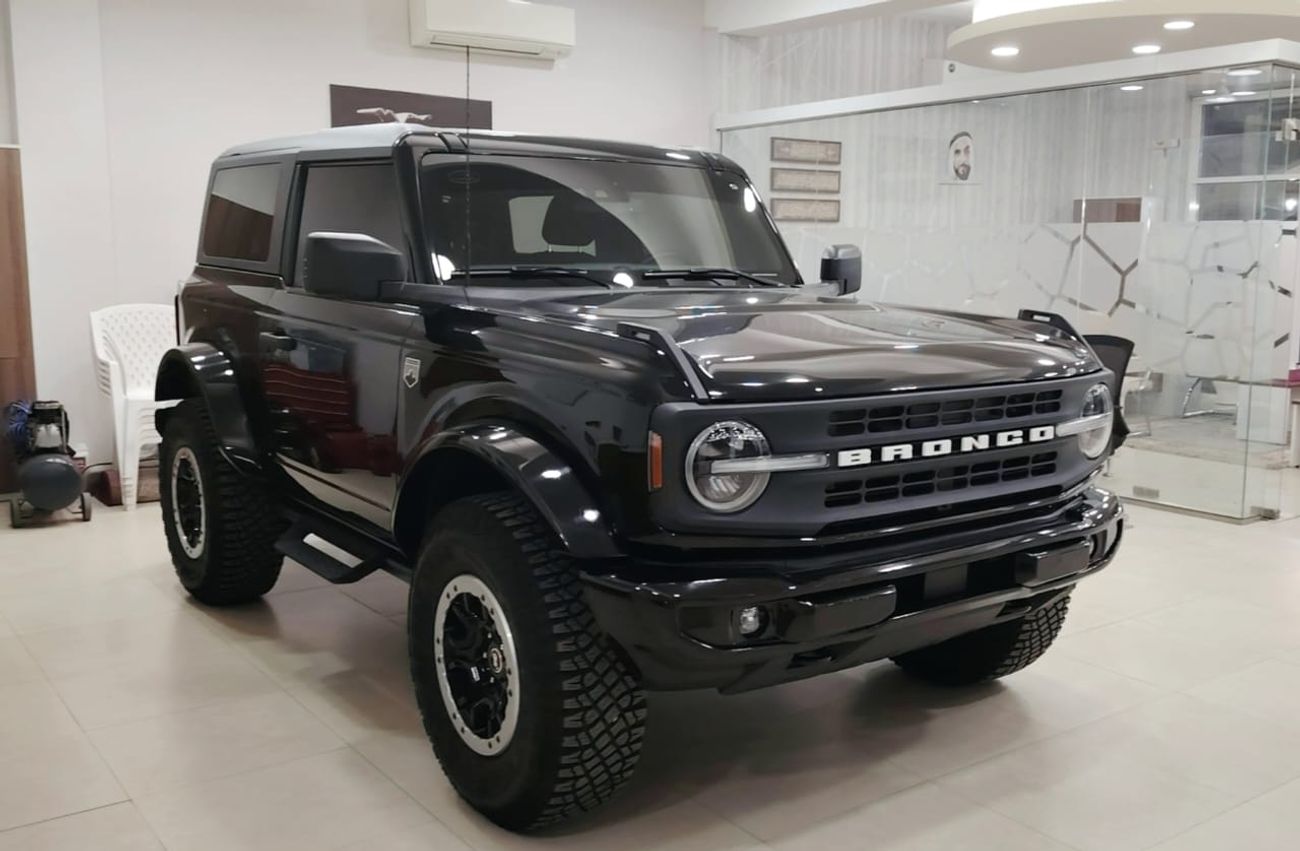 فورد برونكو Base