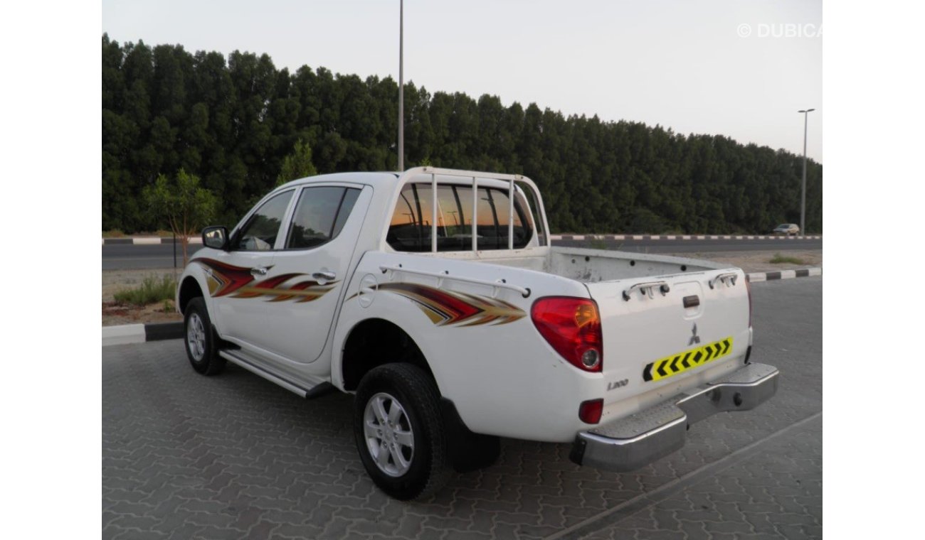 Mitsubishi L200 2013 4X4 REF#704