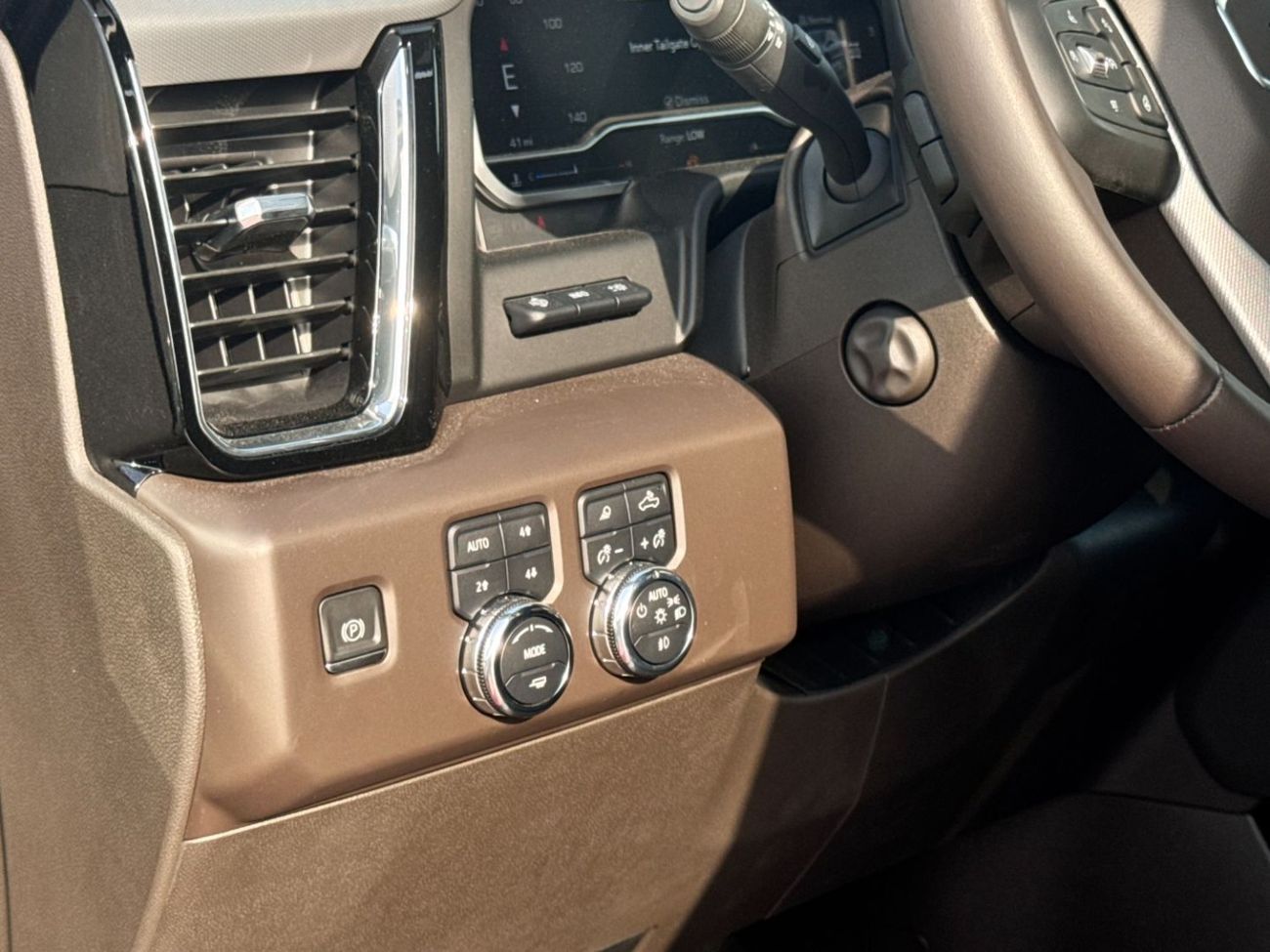 GMC Sierra 2023 GMC Sierra Denali Duramax Turbo Diesel 3.5L Brand New 0Km