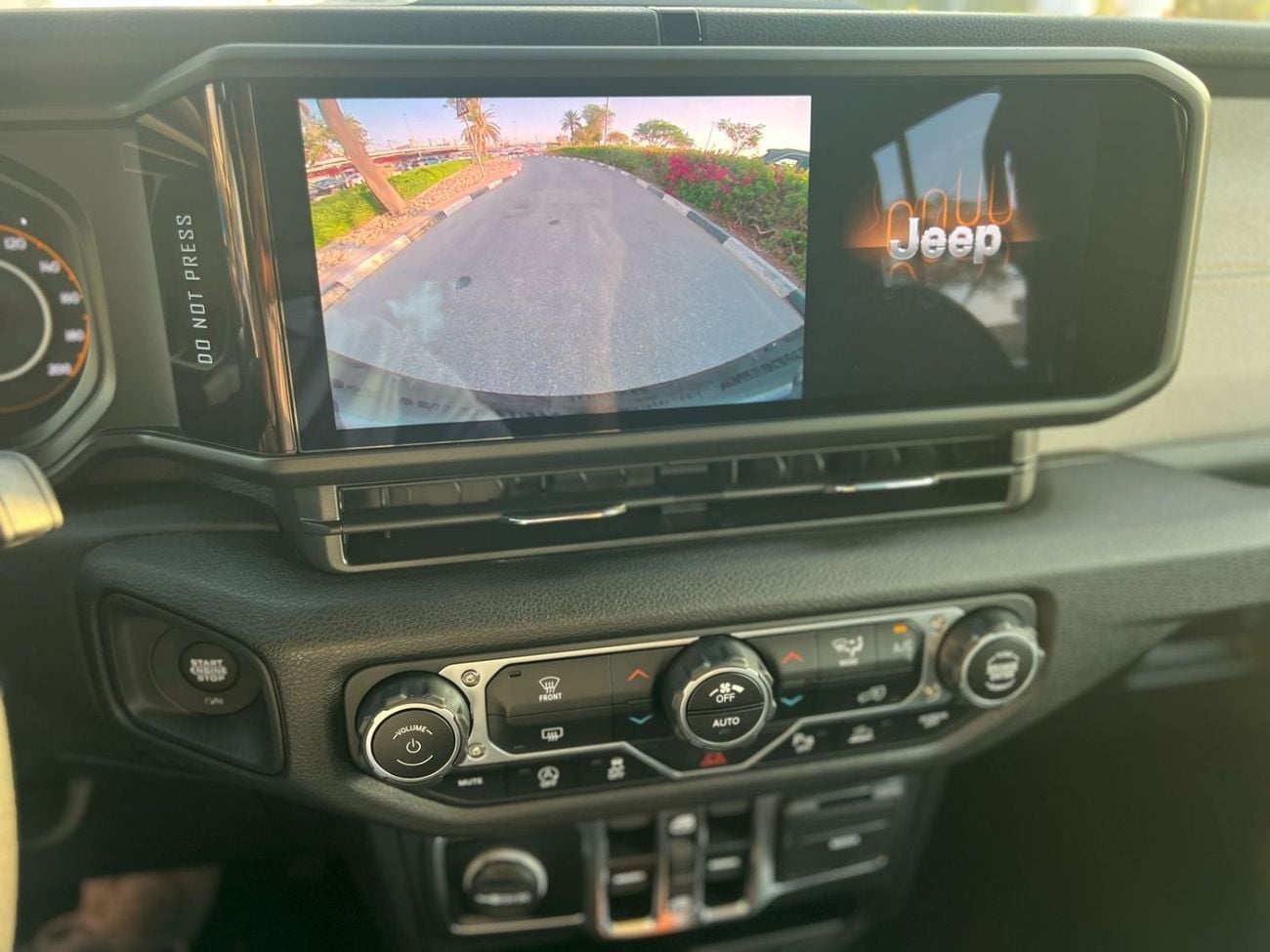 جيب رانجلر أنليميتد Unlimited Sport S 2.0L A/T