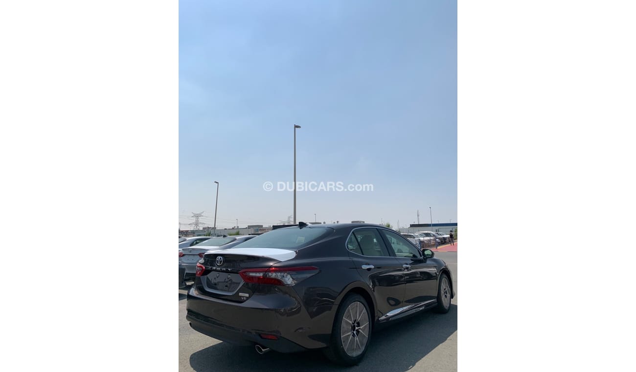 Toyota Camry Limited with GBL audio system , 3.5 L , full option , GCC spec