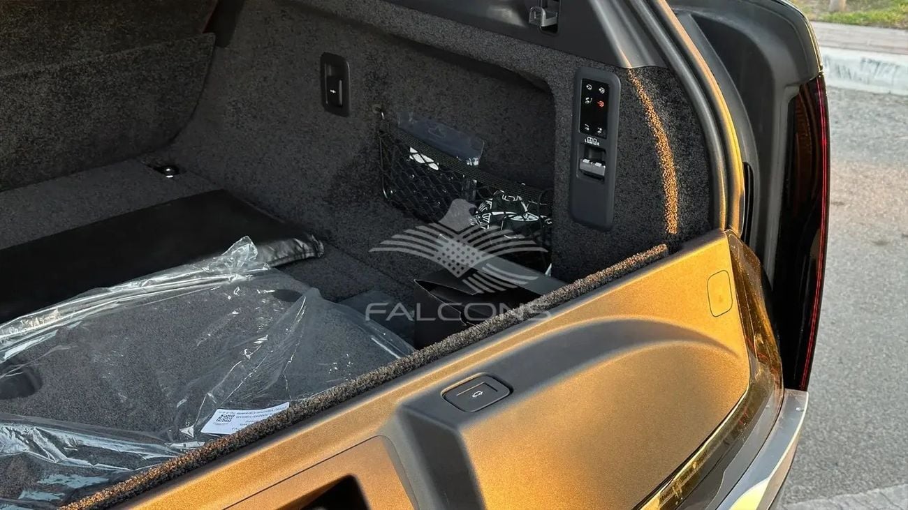 Land Rover Range Rover Land Rover Range Rover 4.4L P530 Autobiography SWB AT