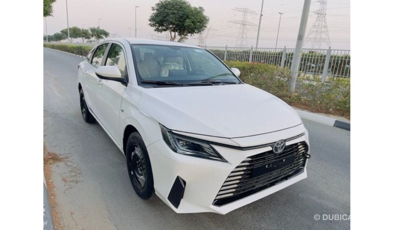 تويوتا يارس Toyota Yaris 1.5L Sedan Mid option Automatic (2023 Model)